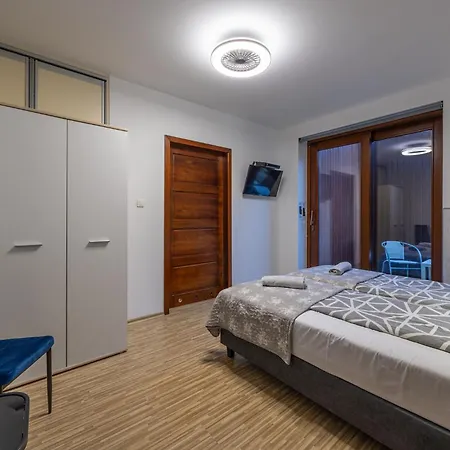 Accommodatie bij particulieren Nafali