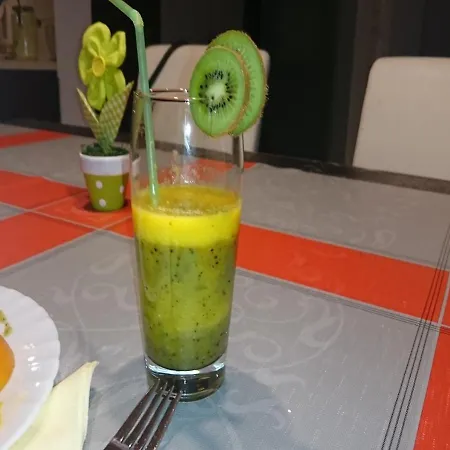 ホームステイ Nafali