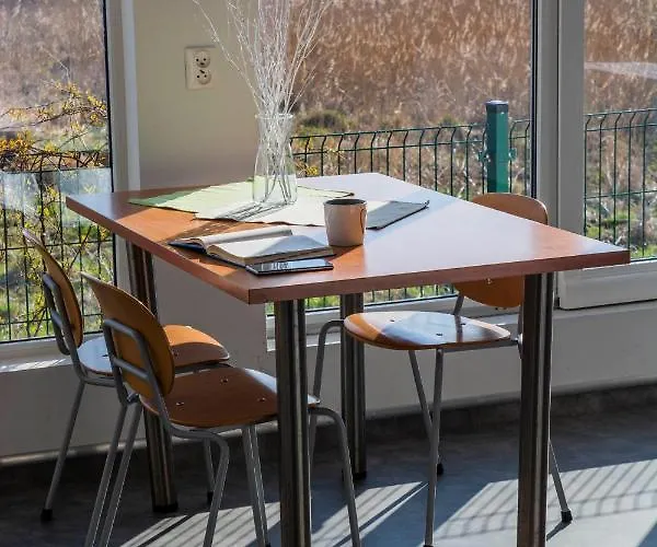 Nafali Проживание в семье *