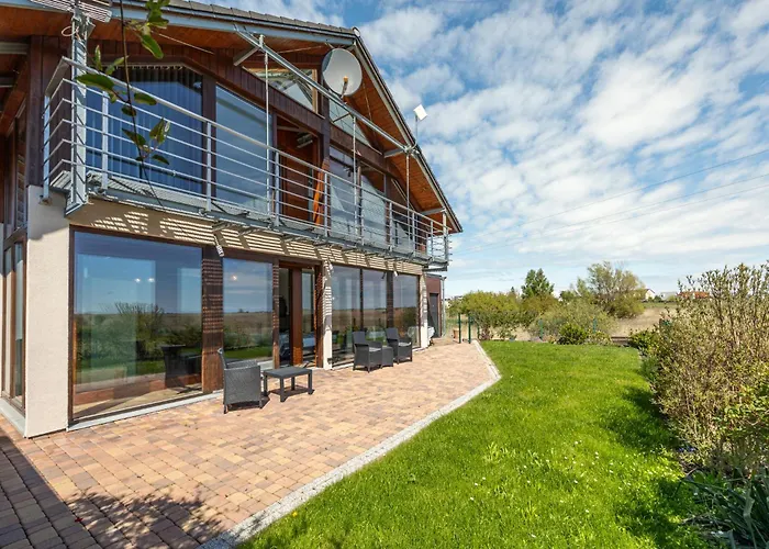 Проживание в семье Nafali *